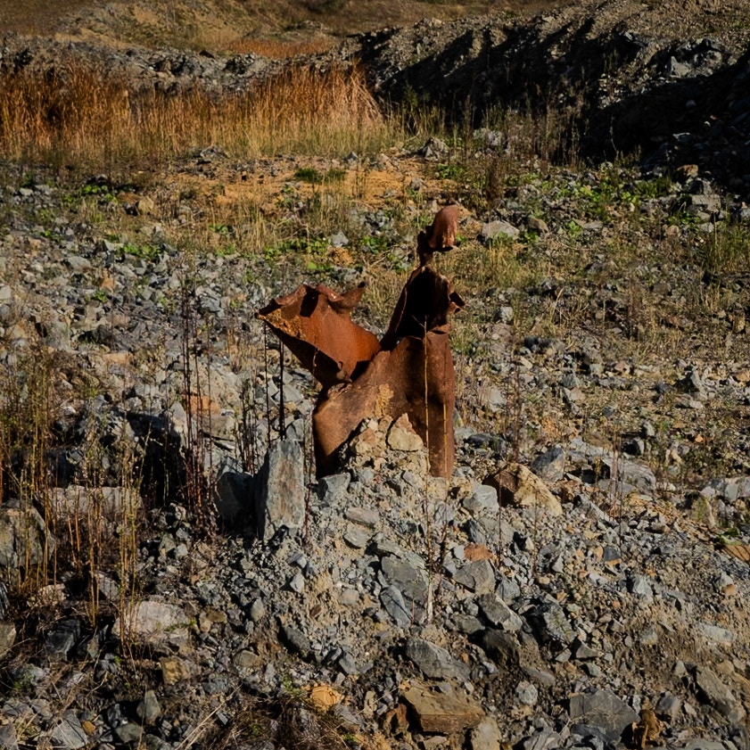 heading west from Akpınar: mining leftover