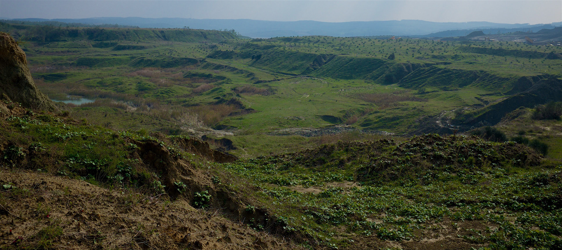 Yeniköy: abandoned opencast mine-workings (now lost to Istanbul Airport)