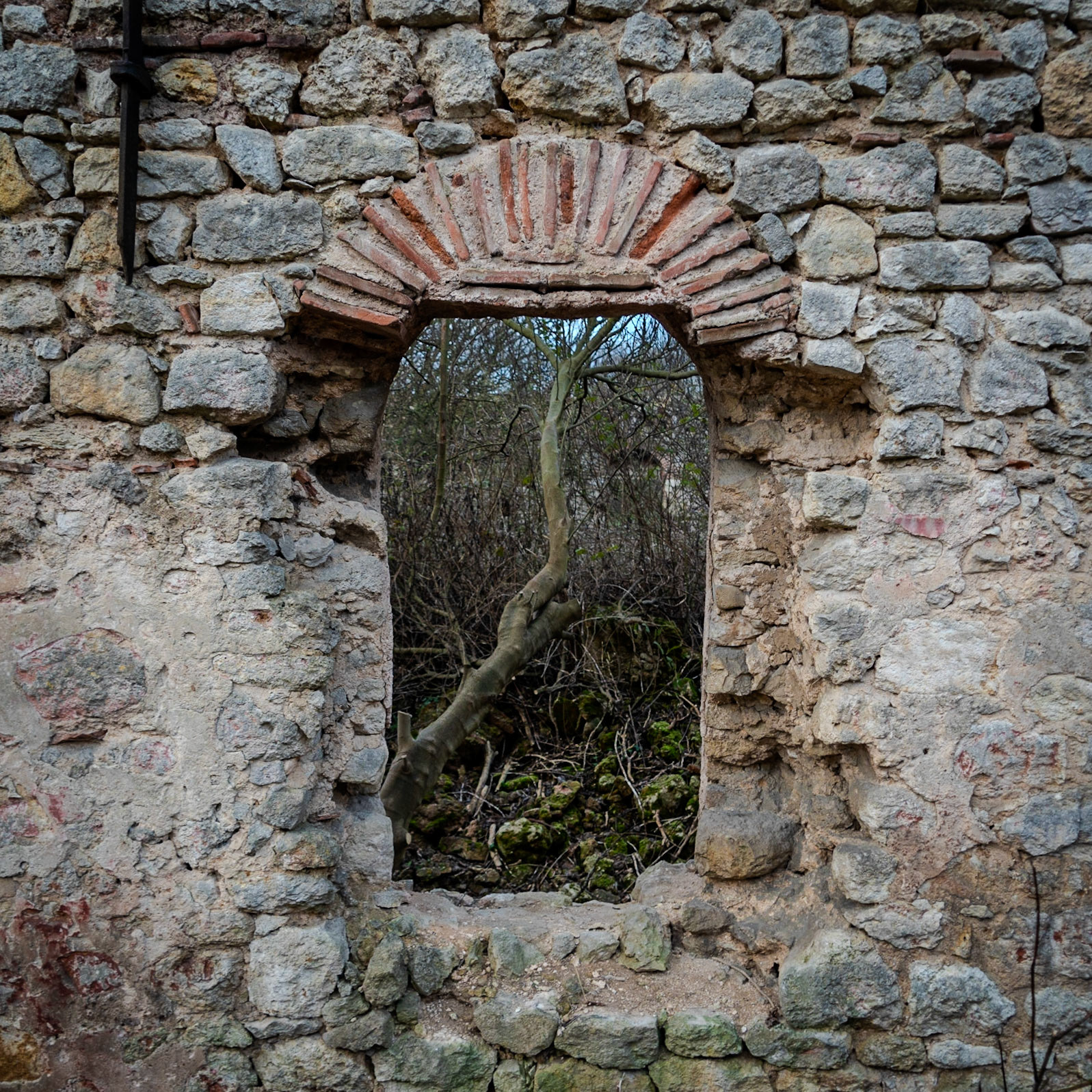 Azadlı and Resneli Ottoman ruins: view