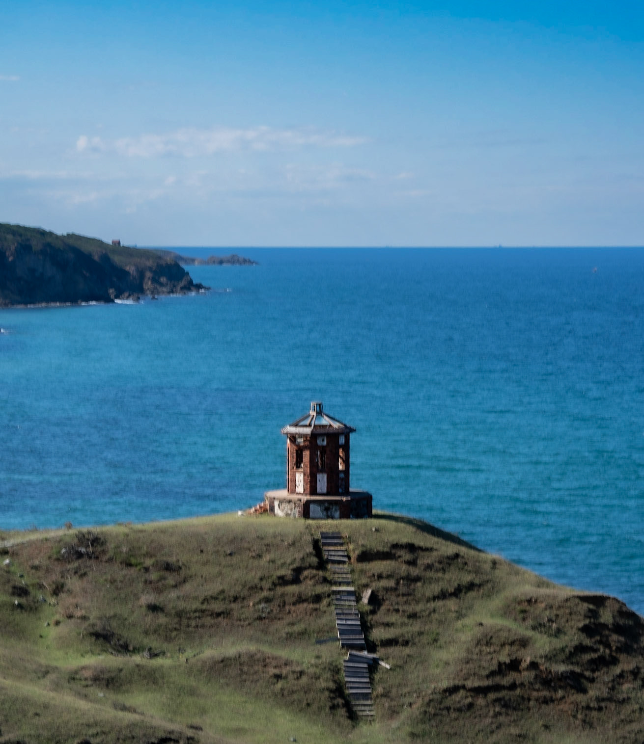 the English Houses: lookout post