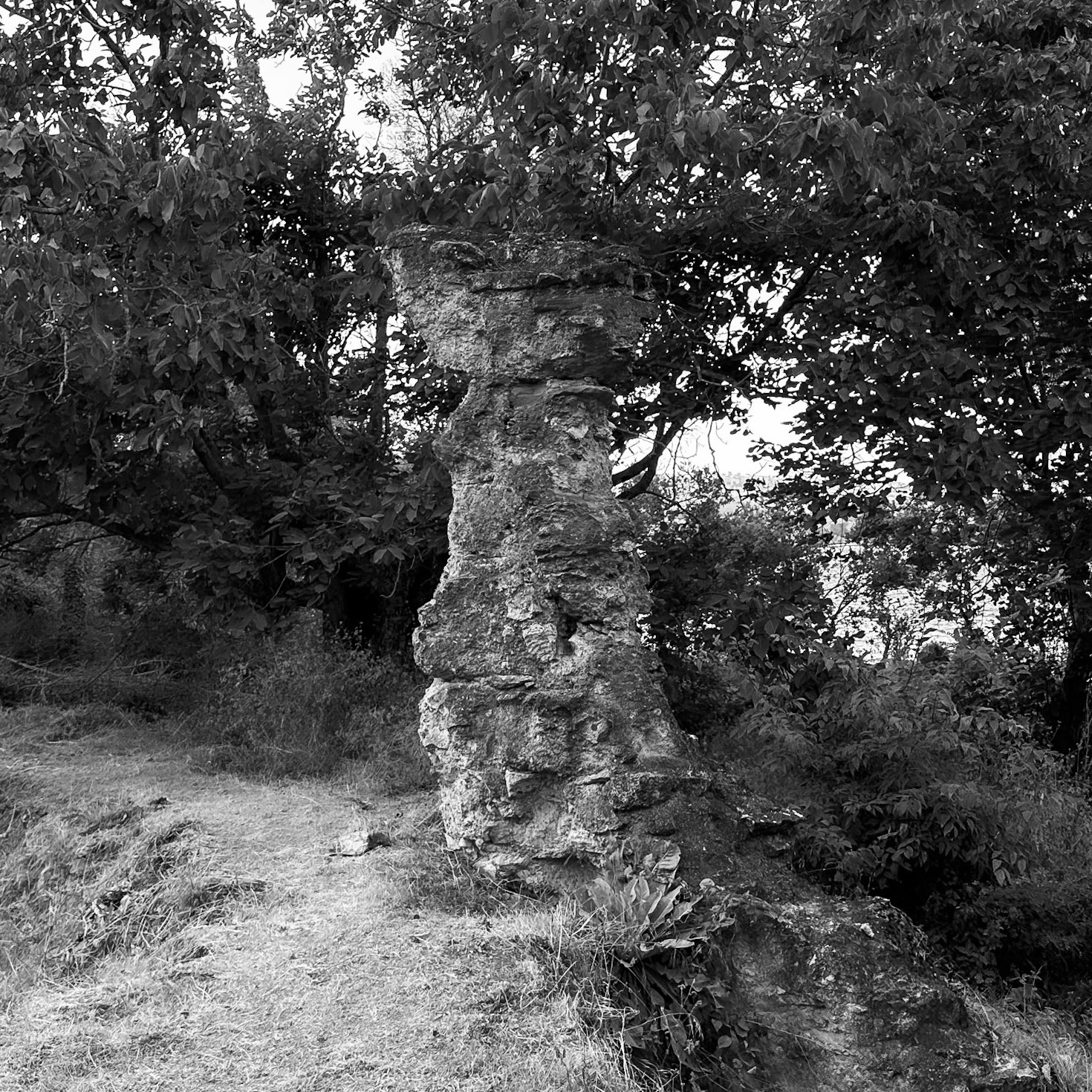 Bathonea north: Roman wall fragment