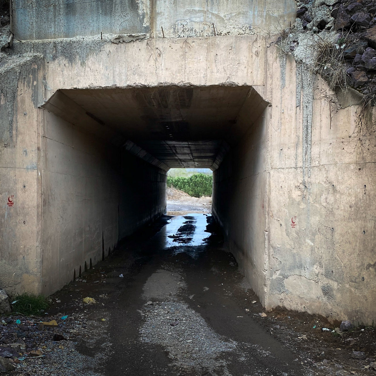 between Ömerli reservoir and Kurna: underpass