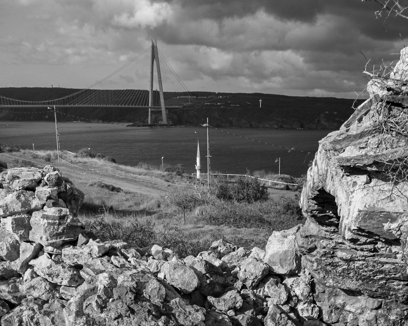Poyraz fort: looking towards the third bridge from inside the fort