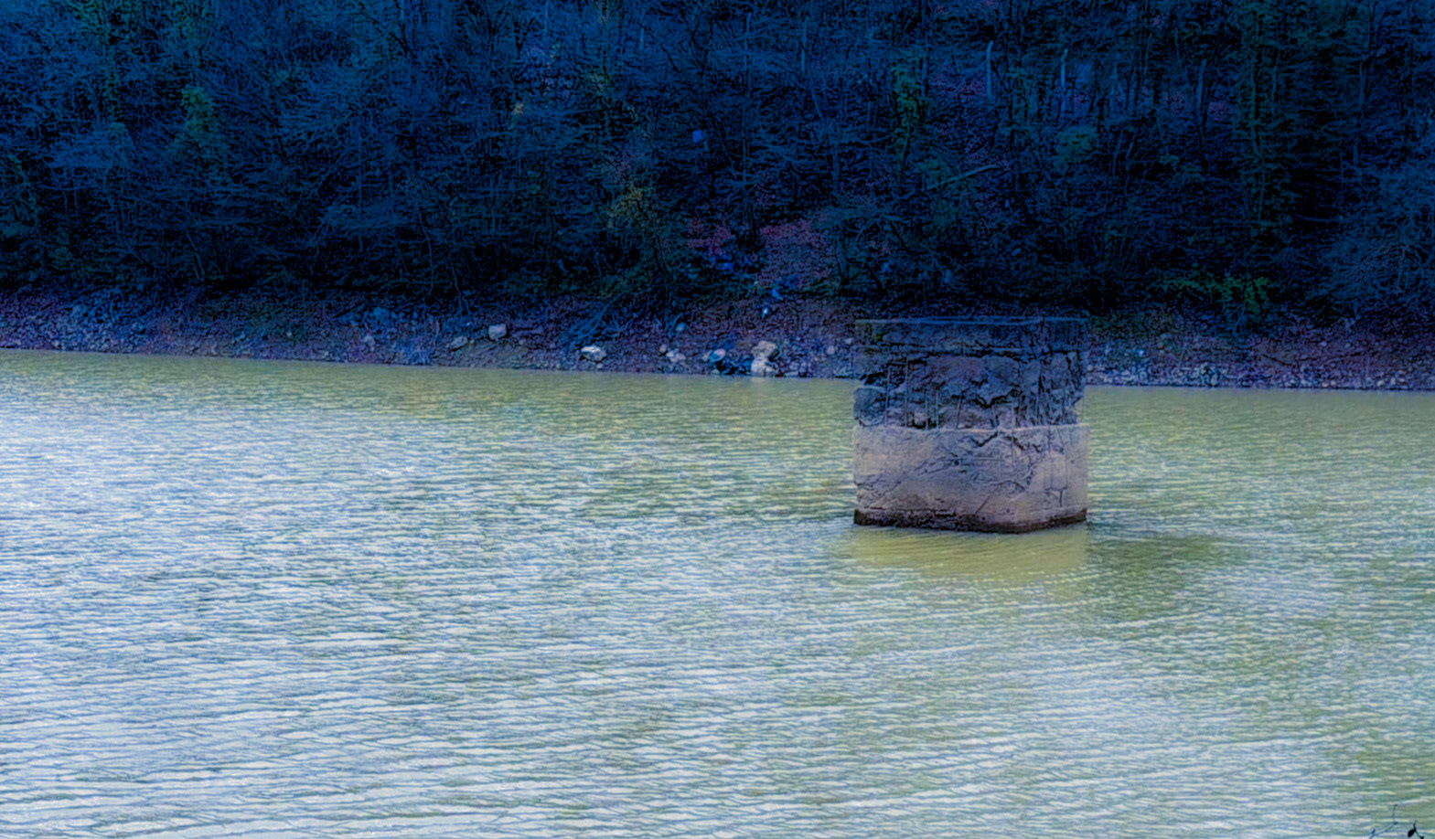 Çanakçı reservoir: spillway tower
