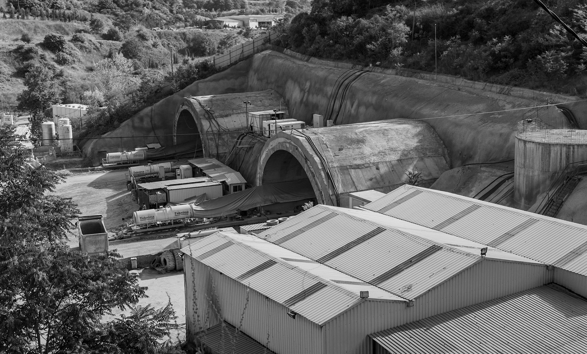 between Alibey dam &amp; Akşemsettin: new motorway tunnels