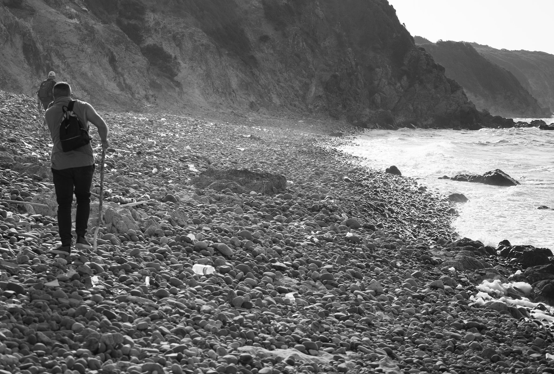 the English Houses: the stone beach to the west