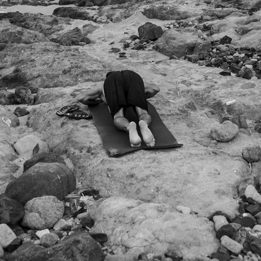 between the 'English' houses and Riva: a yogi