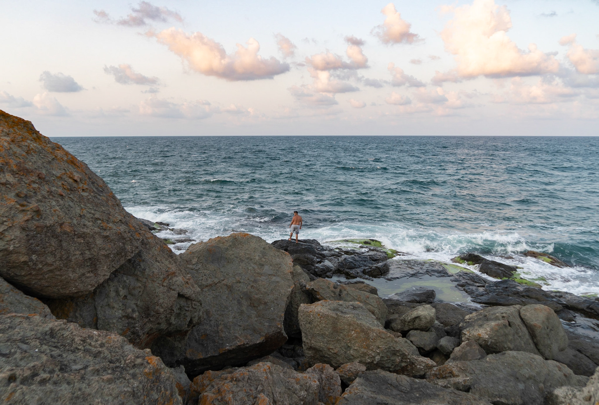 between the 'English' houses and Riva: a man at one with the elements