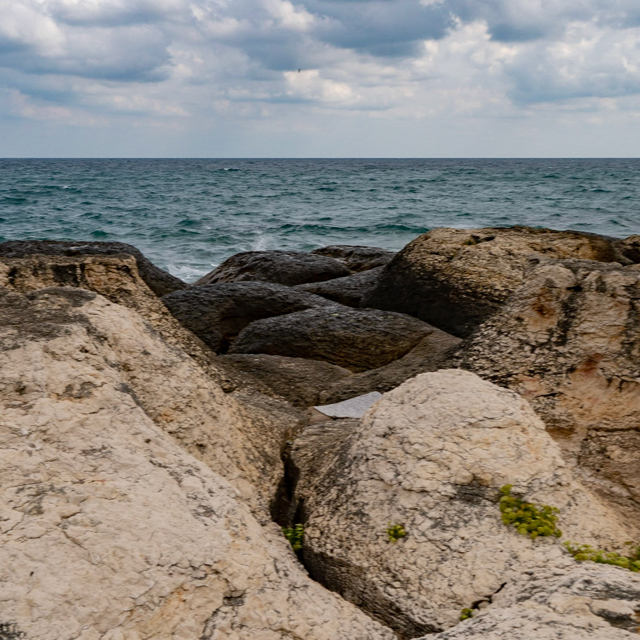 Sahilköy basalt columns: view