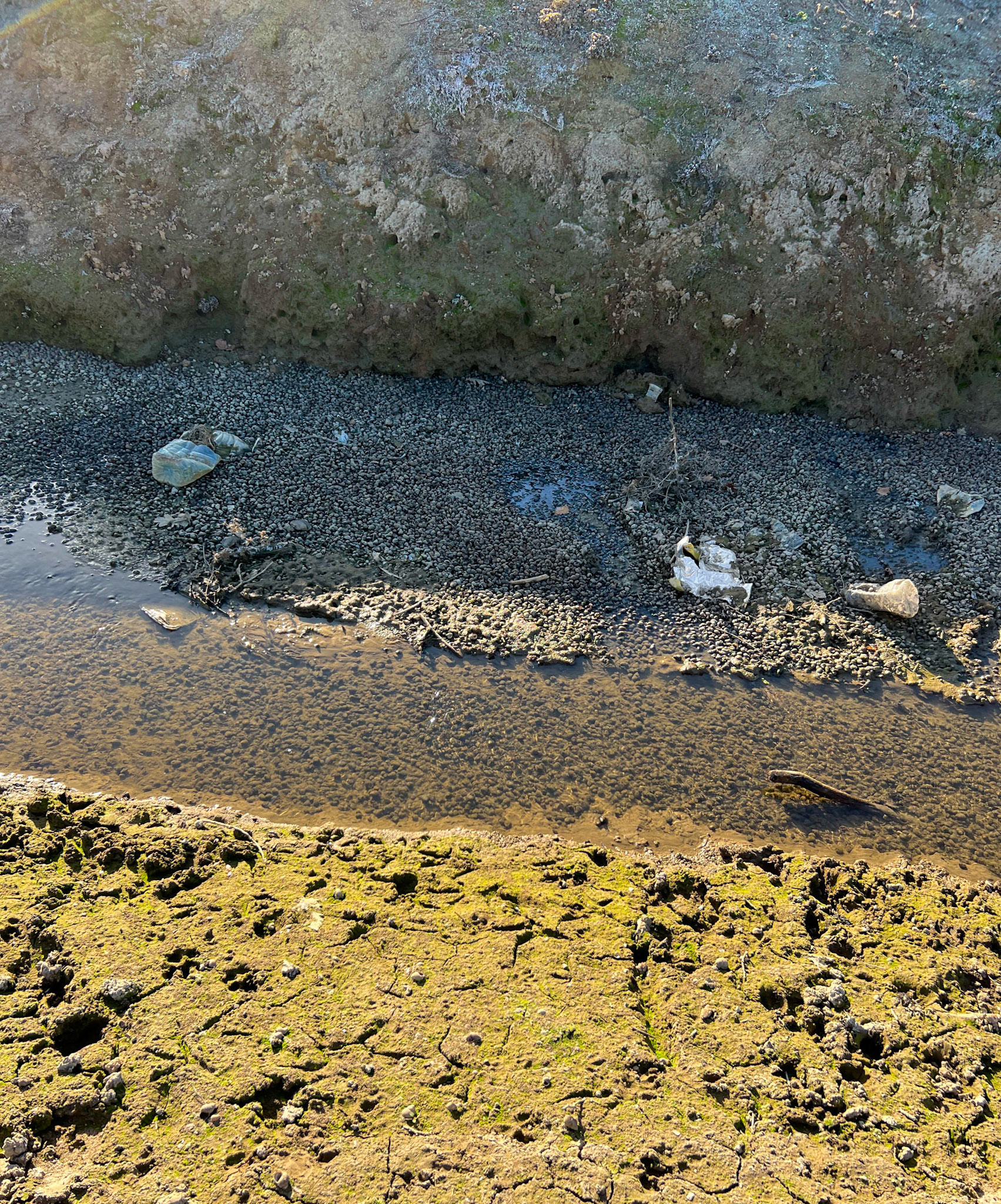 Ömerli reservoir: tricky stream crossing