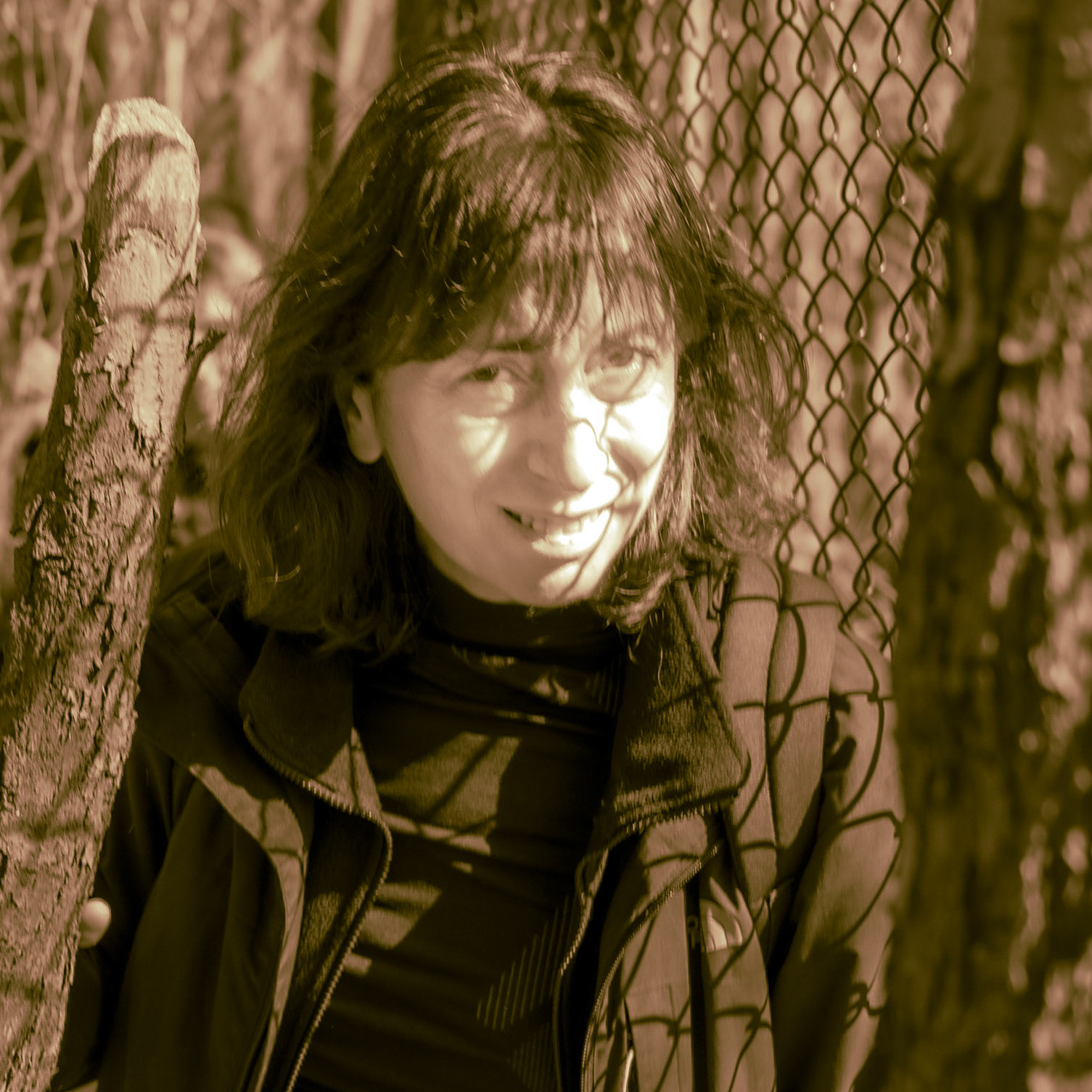 Kaymakdonduran woods: Esra posssed by the spirit of a wolf