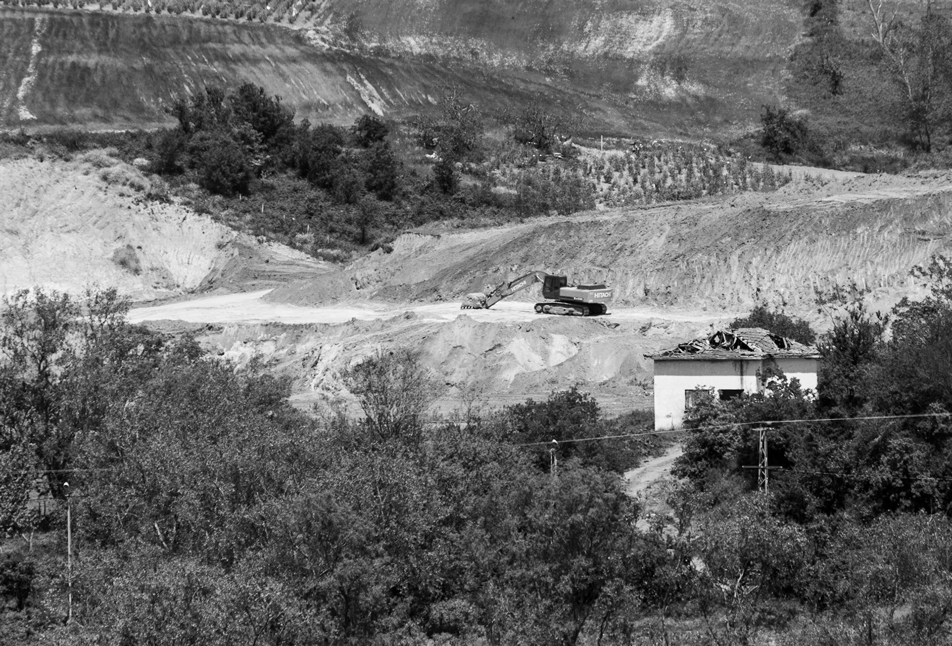 Yeniköy: recently-opened sand quarry