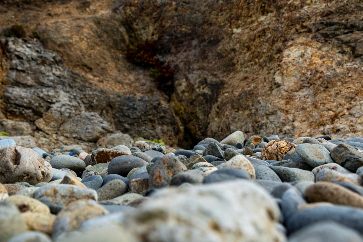 between the 'English' houses and Riva: stonescape