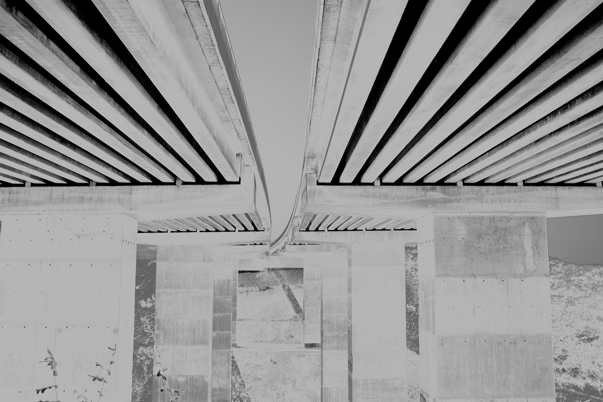 between Bahçeköy and Gümüşdere: under the motorway flyover