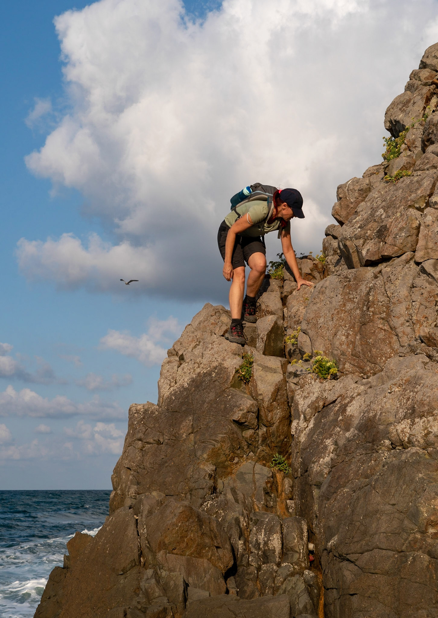 between the 'English' houses and Riva: clambering over a headland