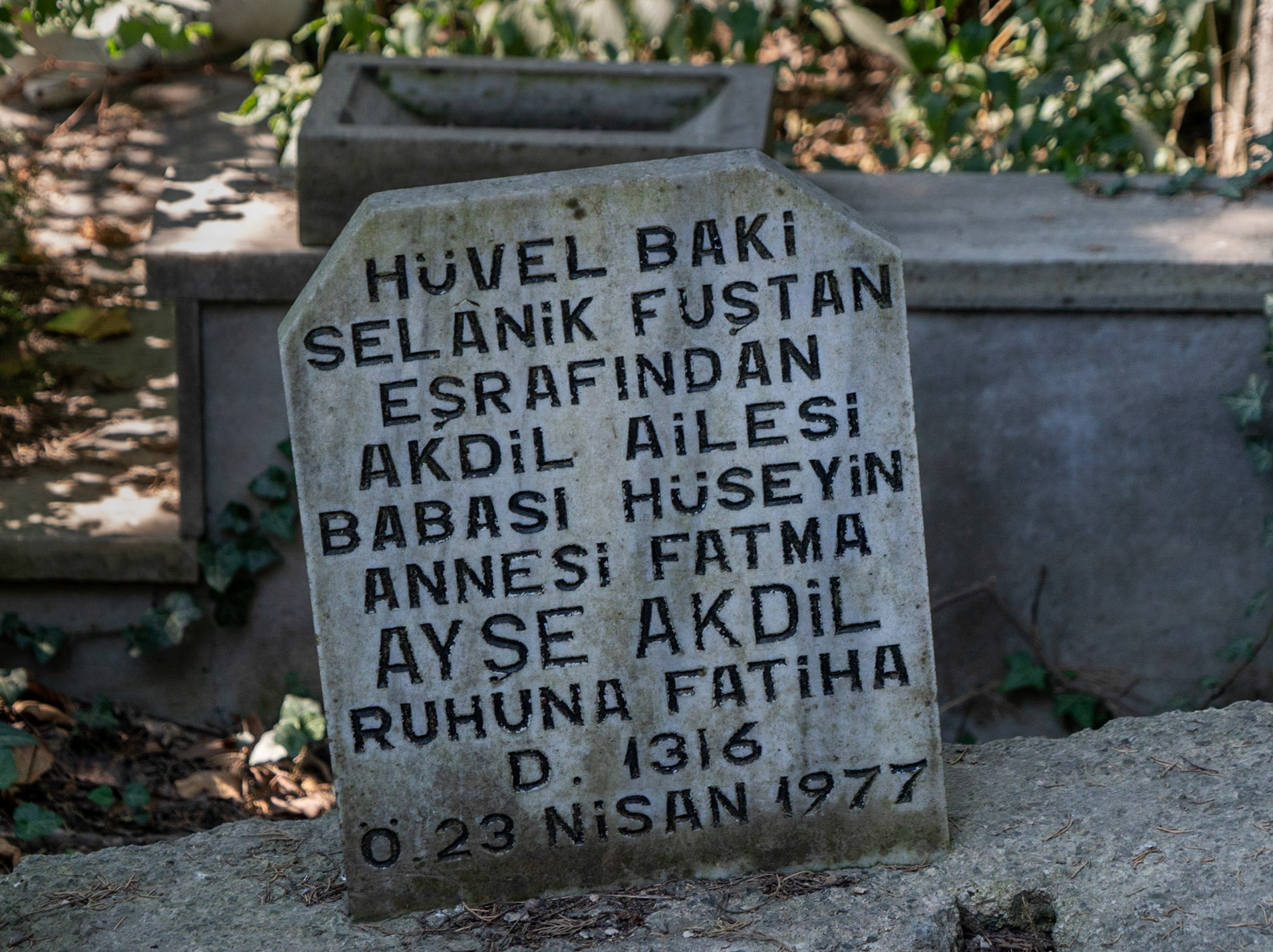 Cebeci: graveyard with a tombstone saying that the family's from Salonika