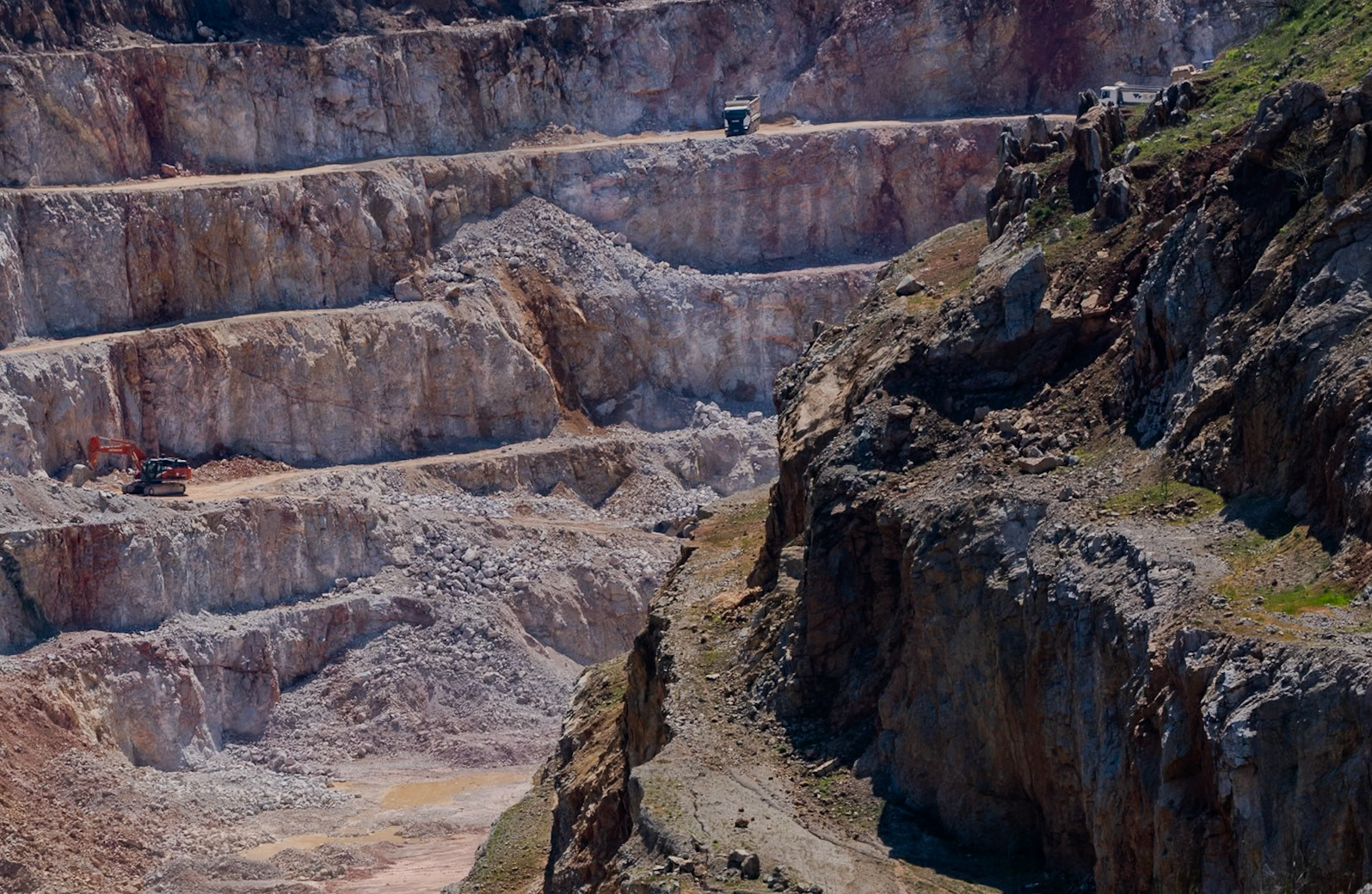 Hüseyinli opencast mine: view