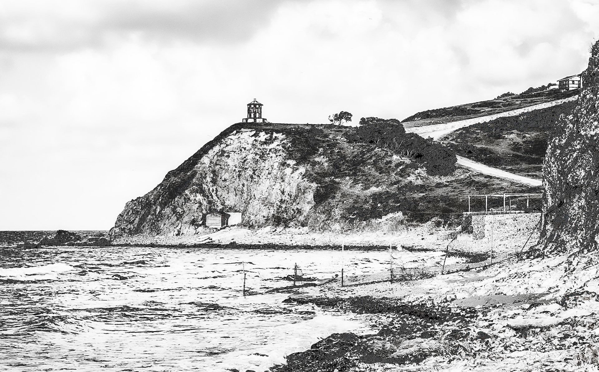 the English Houses: view east from the stone beach to the west