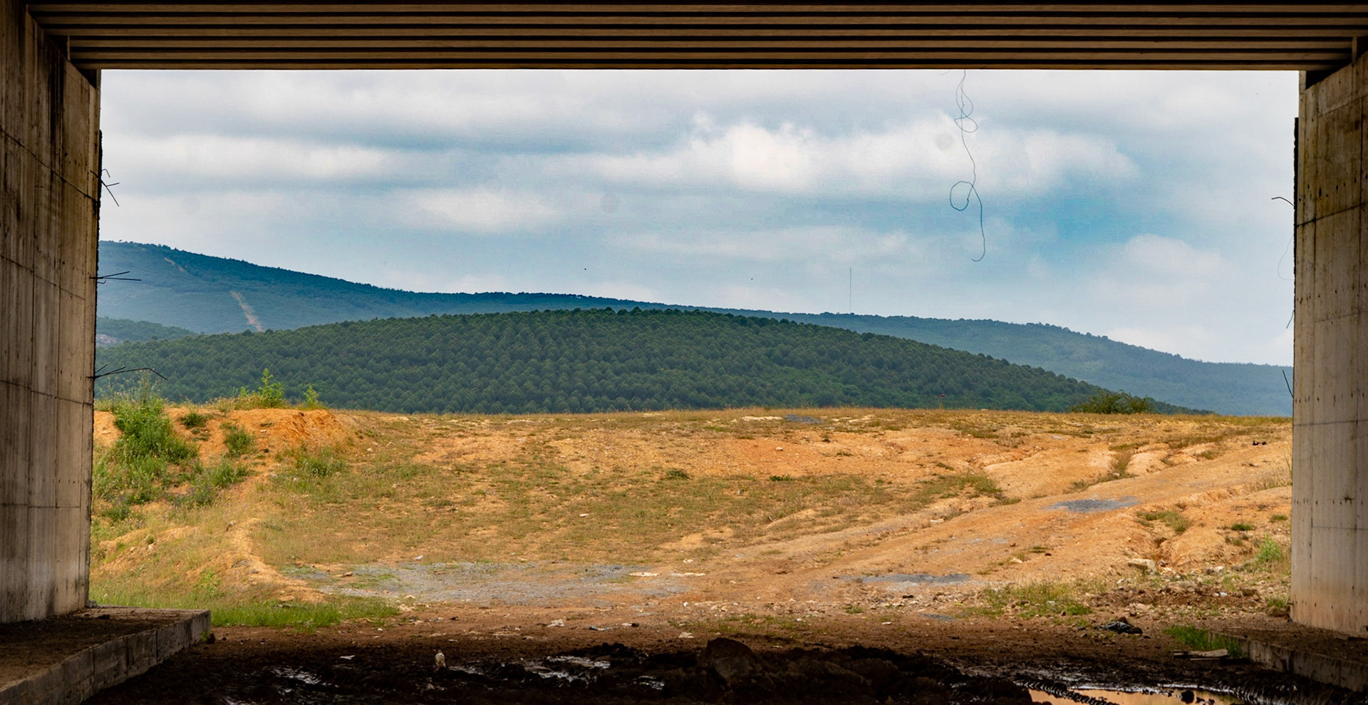 Adadaǧ hills: view through the first underpass