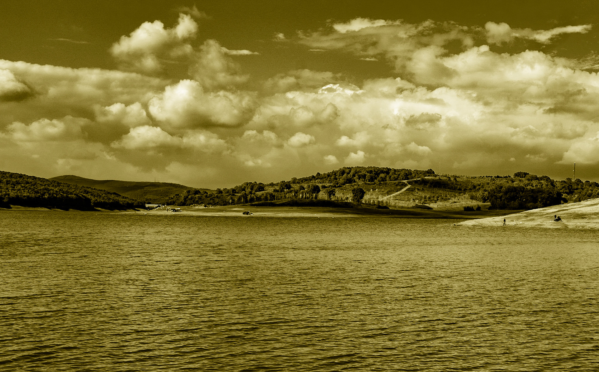 Ömerli reservoir: view west
