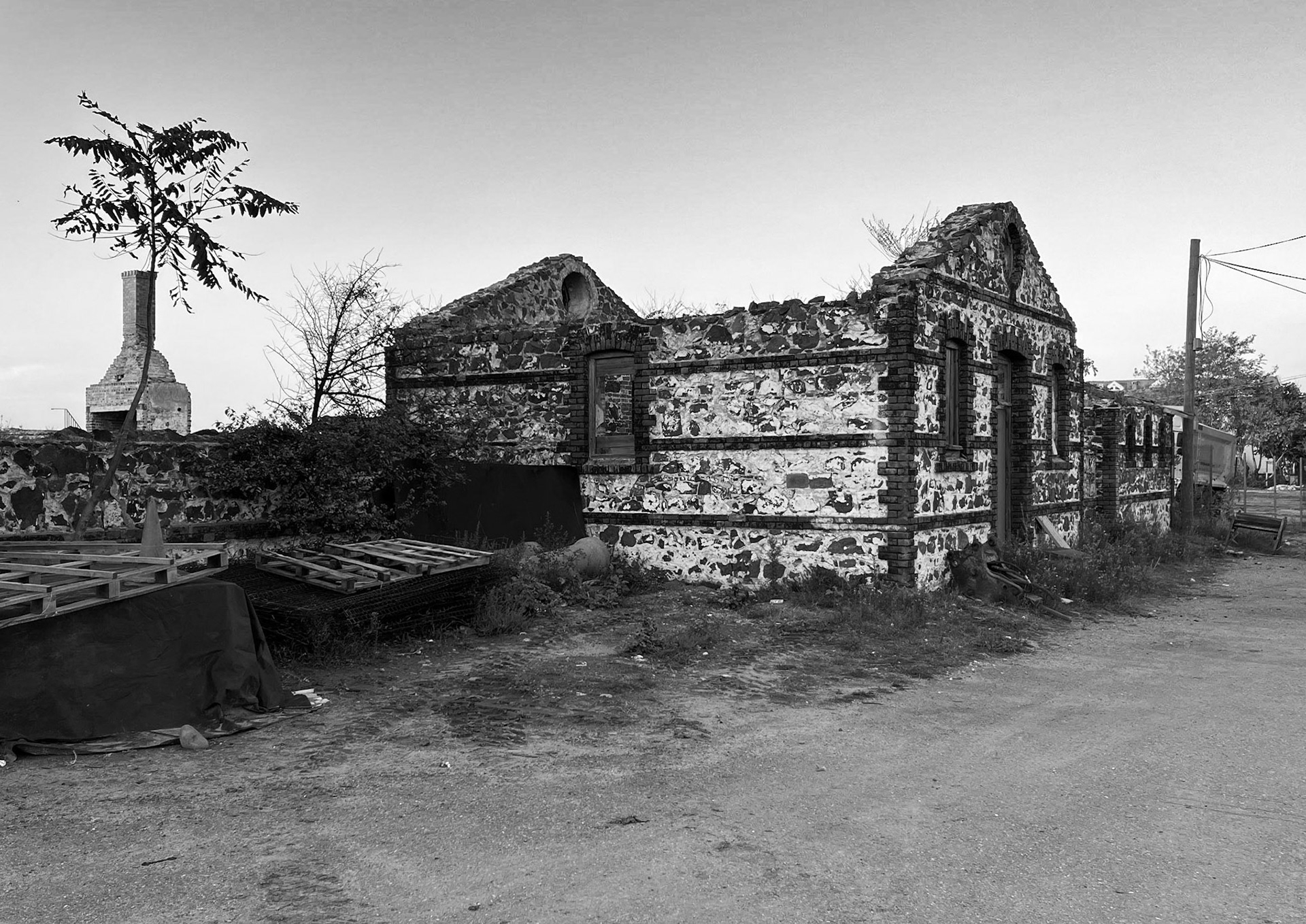 Riva: ruined Ottoman rescue station