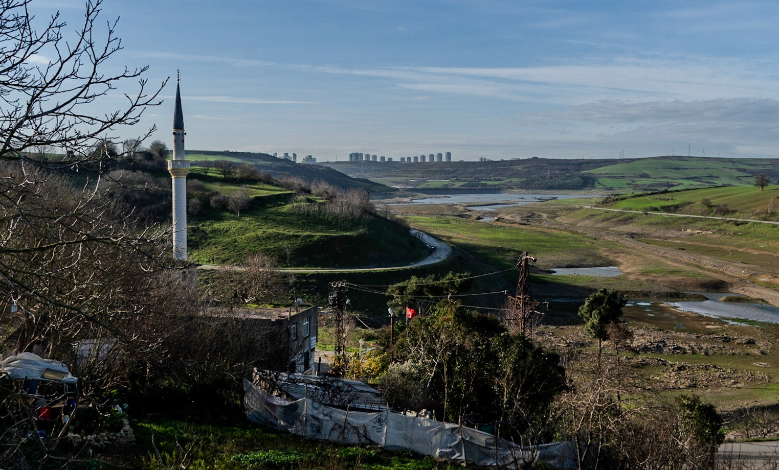 Şamlar: seen from the northeast with Vaditepe on the horizon