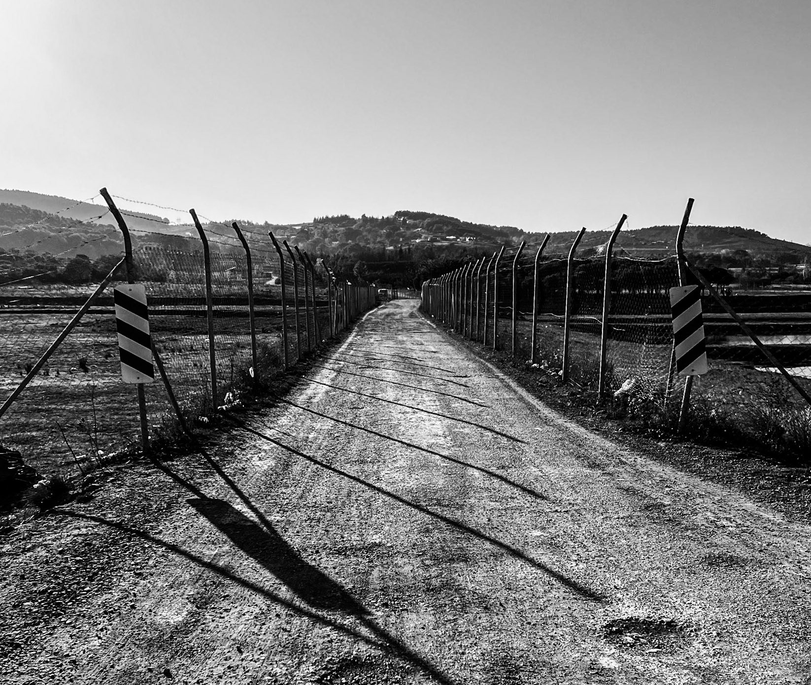 Cuma causeway: the way to Kurna