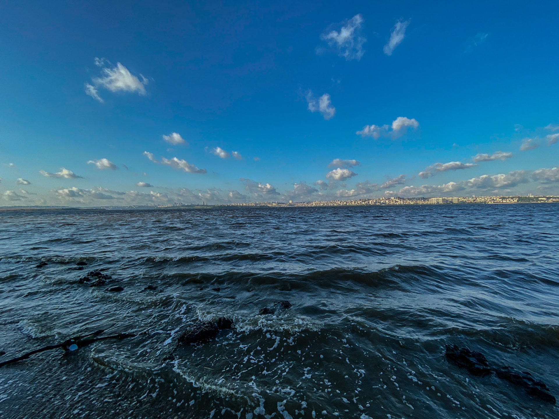 Küçükçekmece lake: looking north from Paşaeli park