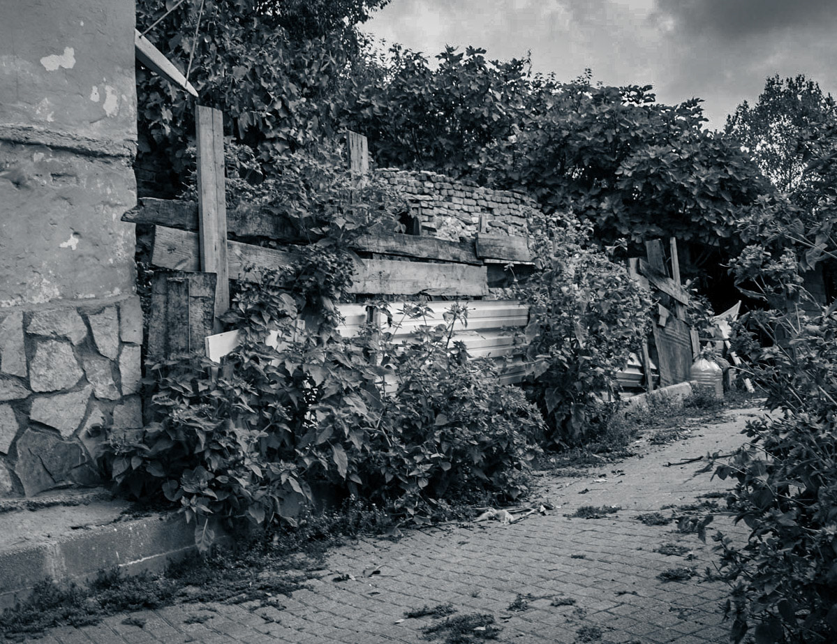 Cebeci: fence