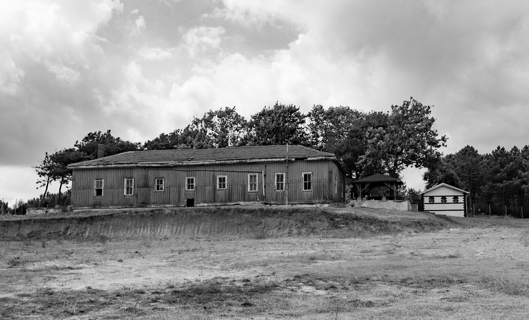 Karaburun: 'English' houses