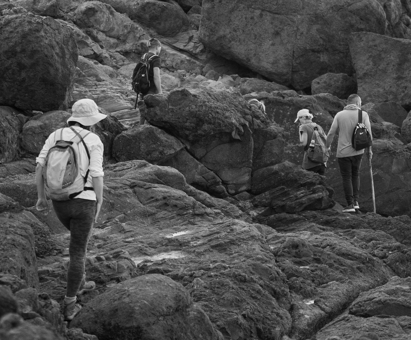between the English Houses and Riva: making our way over shore rocks