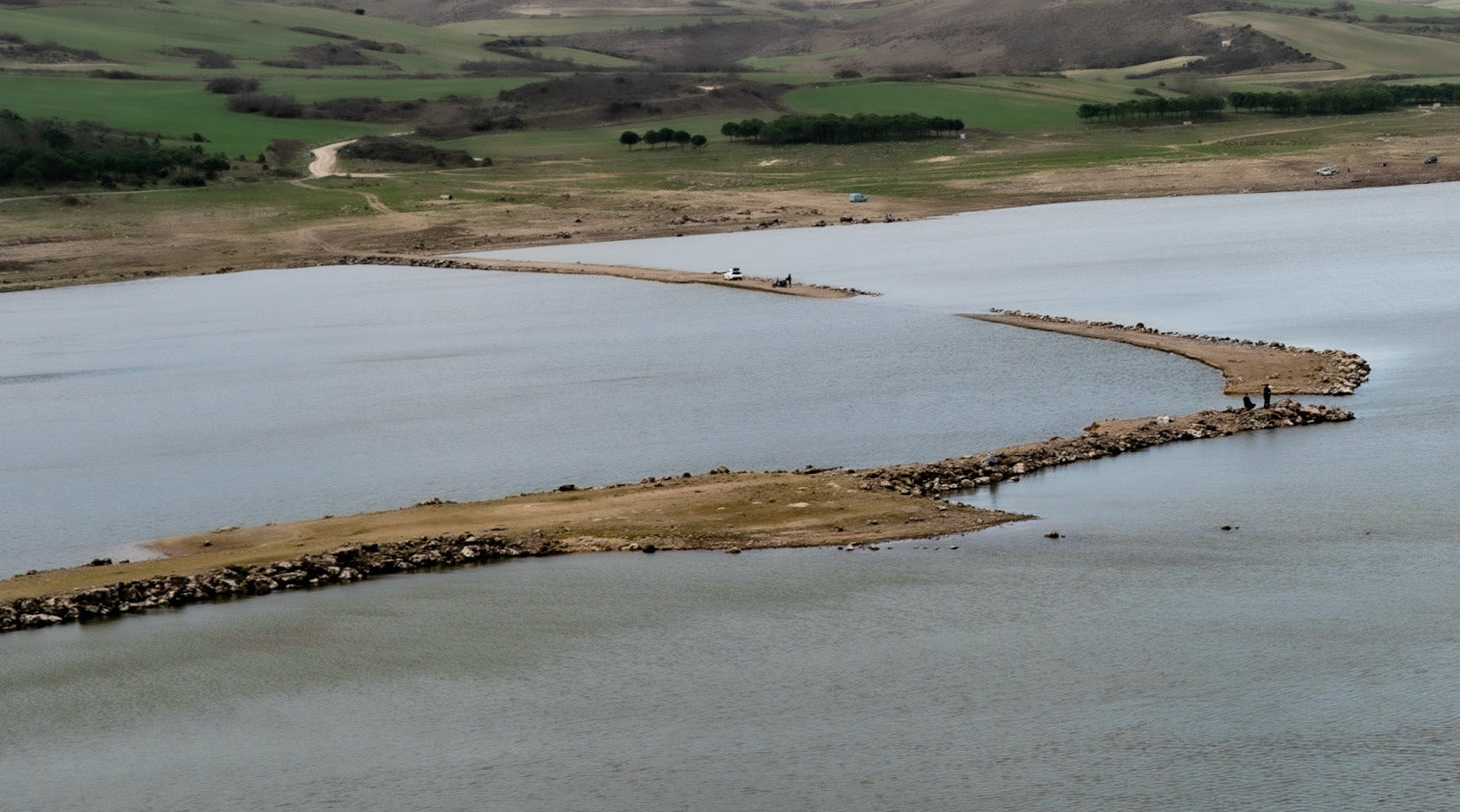 the Sazlıdere modern dam: view of the reservoir and its low water-level