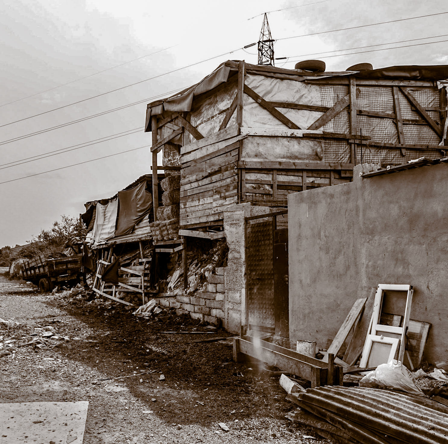 Gazi: back alley