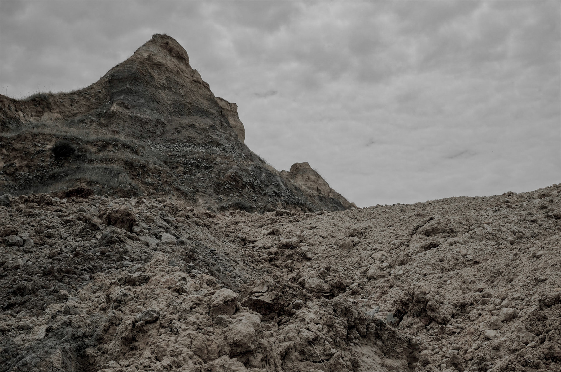 Yeniköy: abandoned opencast mine-workings