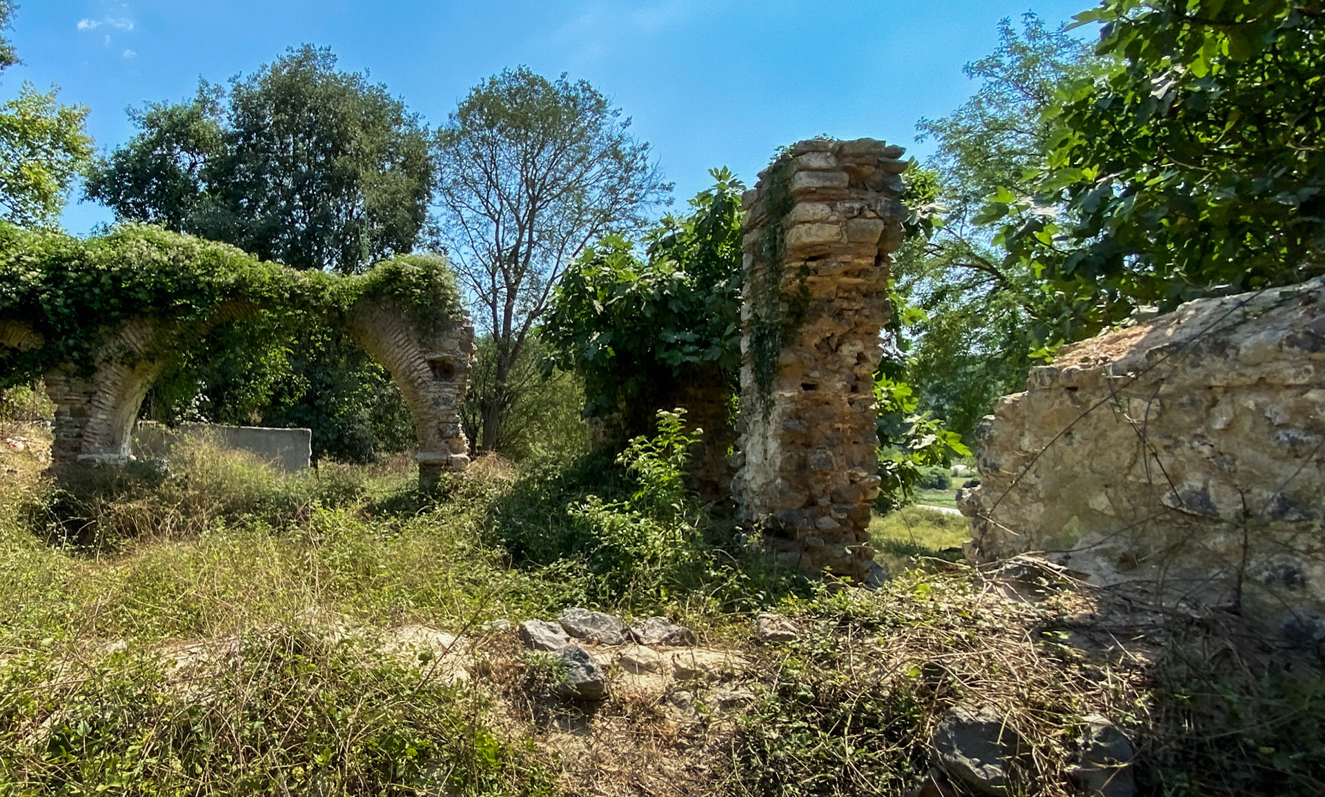 Cebeci: ruined Greek church