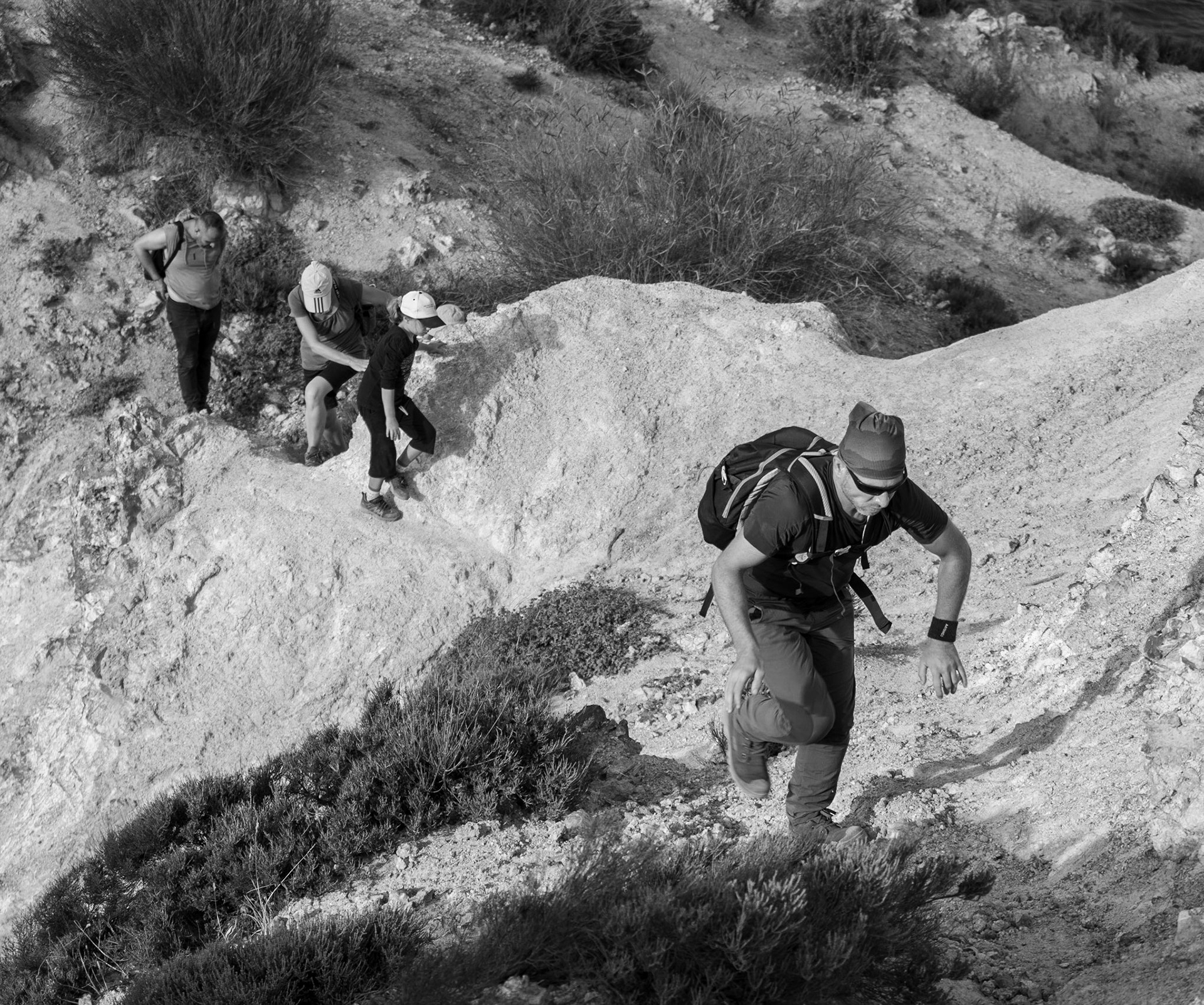 the English Houses: descending the cliff to the west