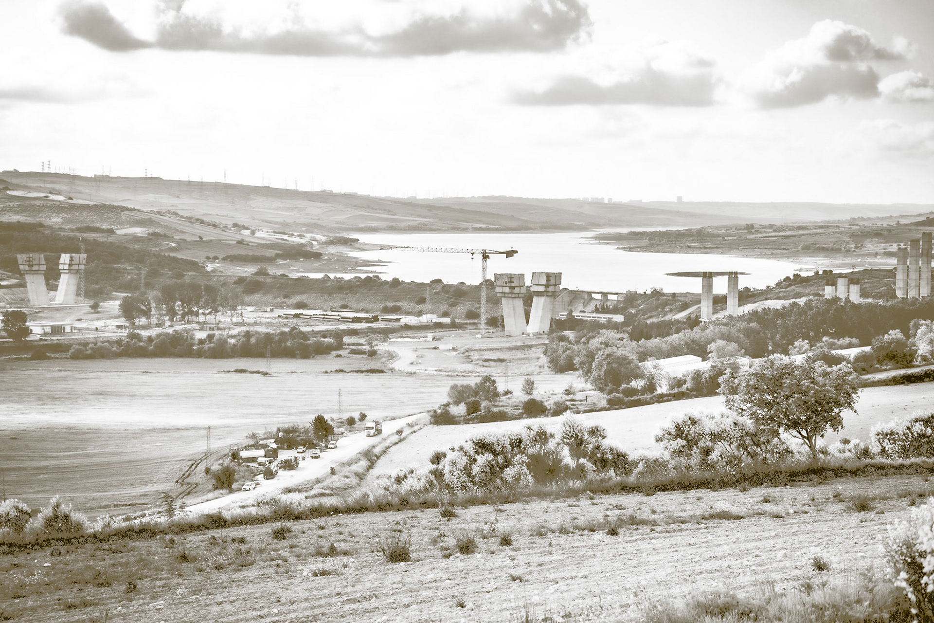 Kayabaşı heath: the flyover in construction