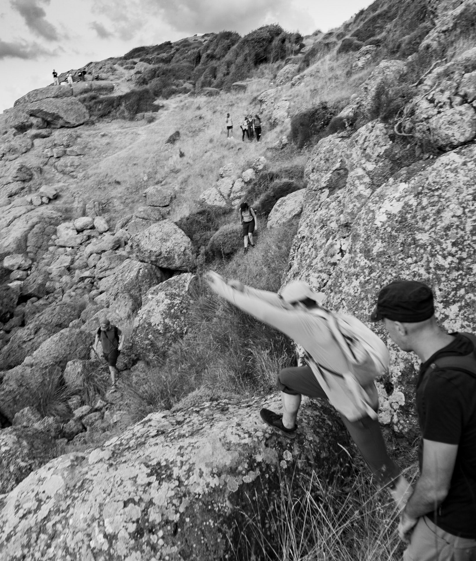 between the 'English' houses and Riva: clambering over a headland