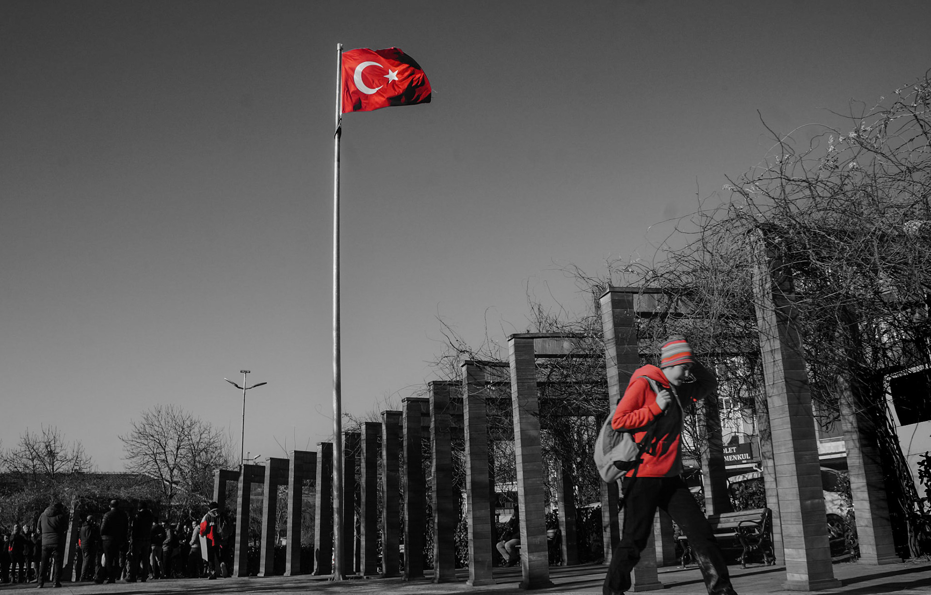 Sazlıbosna: preparing for a walk to Şamlar together with KOS