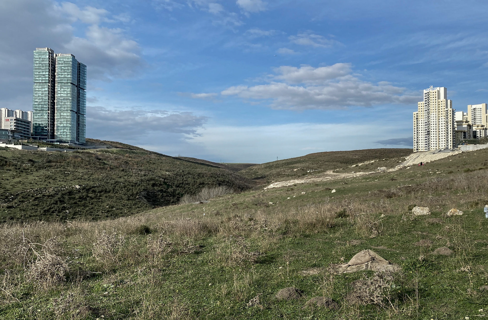 the site of Spradon: the narrow green corridor between Vadikule and lspartakule