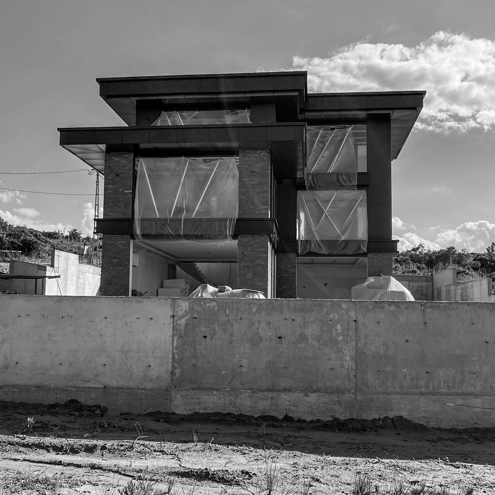 heading west along the line of the Black Sea: villa building