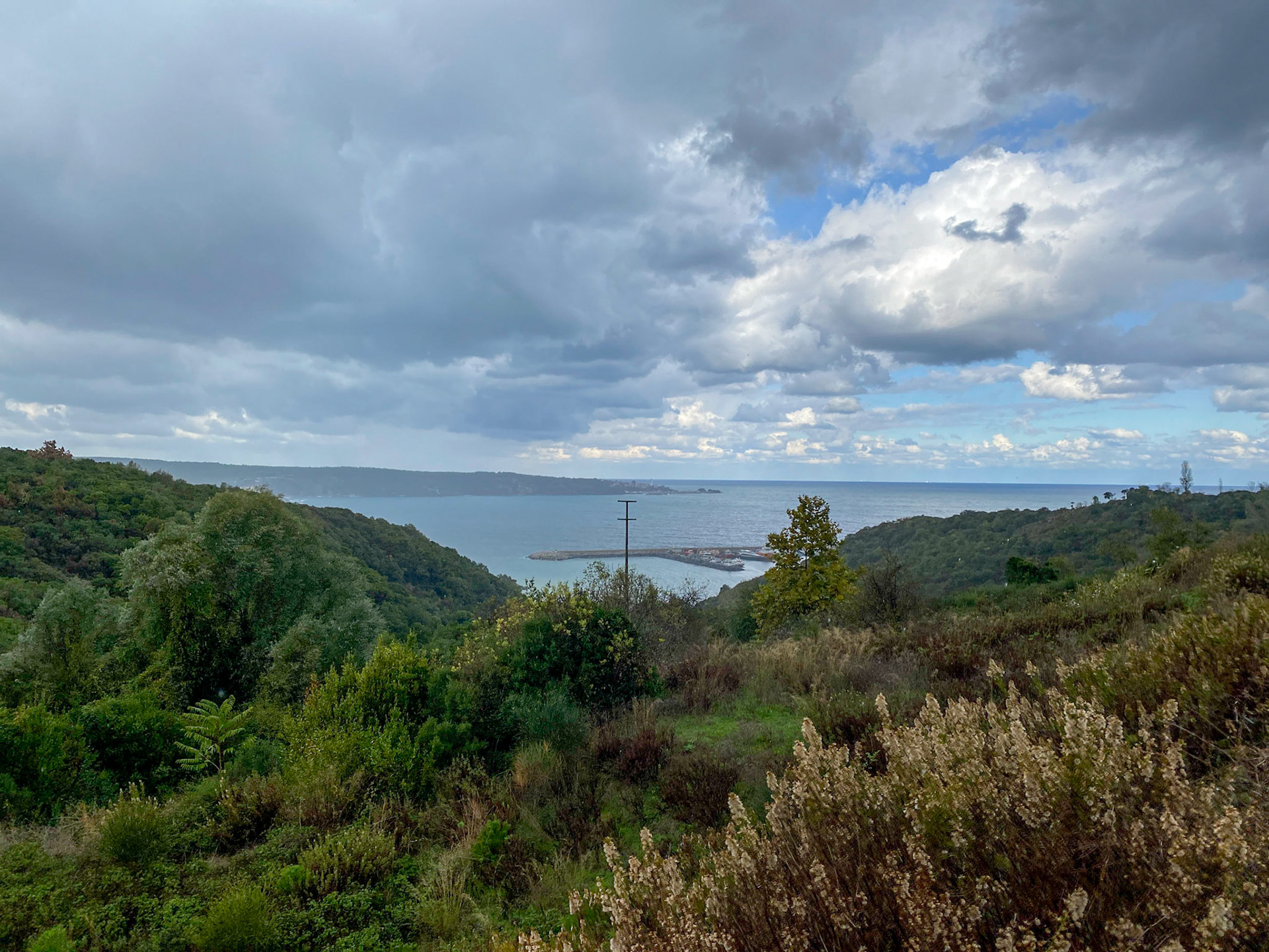 heading south from Poyraz: looking northwest across Poyraz harbour and the mouth of the Bosphorus