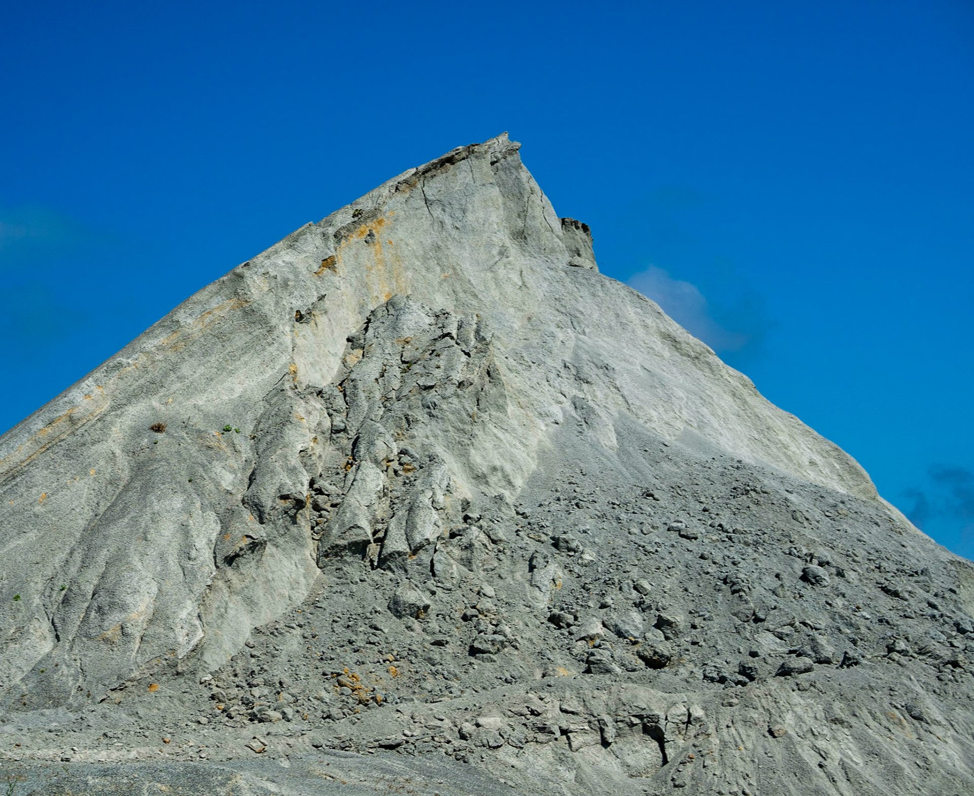 Kurna quarry: slag heap