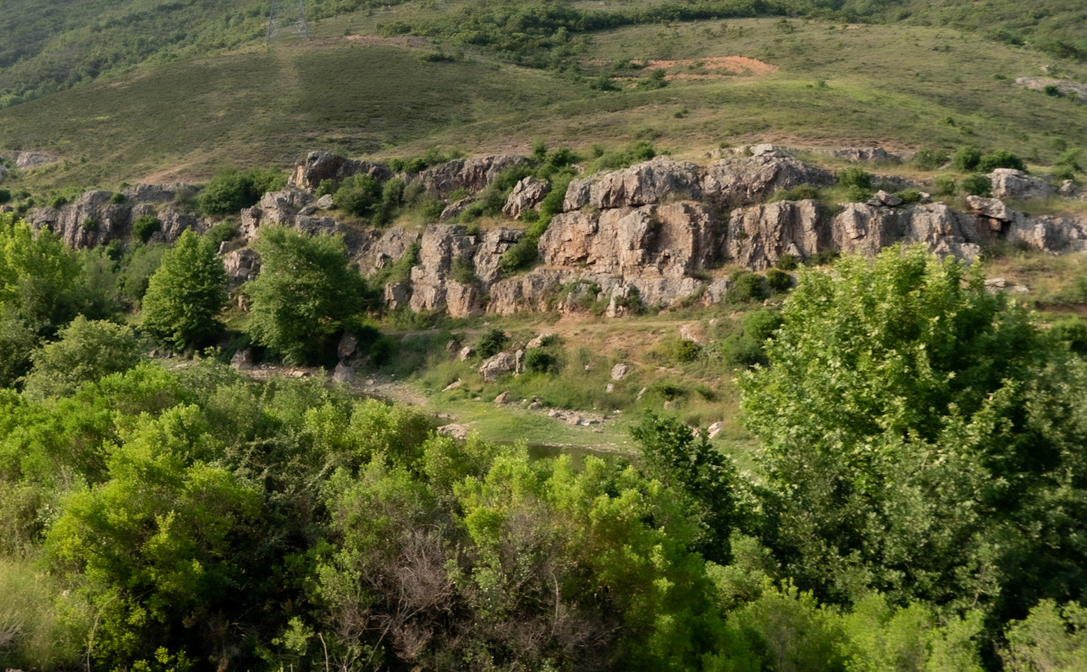 Paşaköy gorge: rocky side