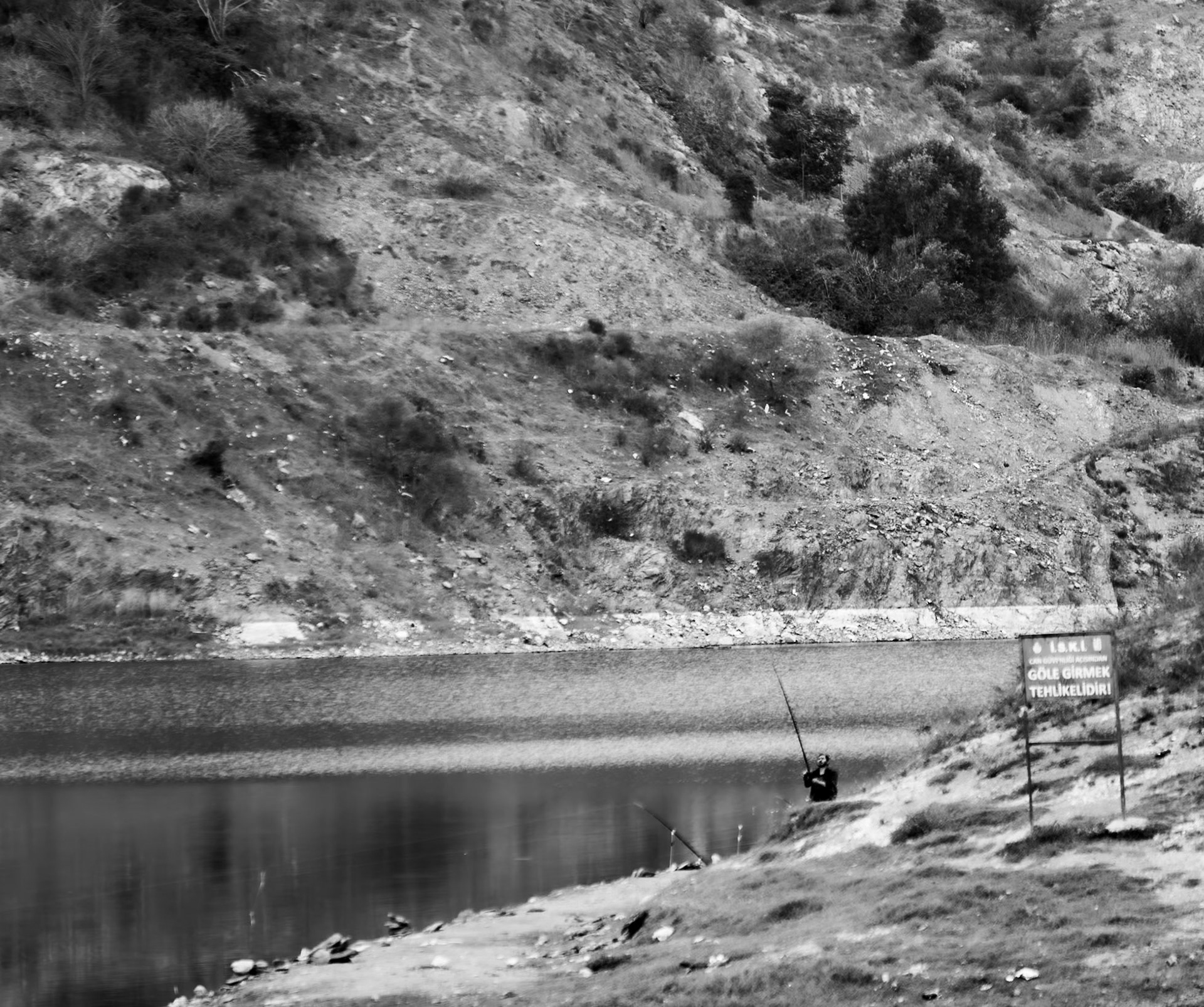 between new and old Şamlar: Şamlar gorge
