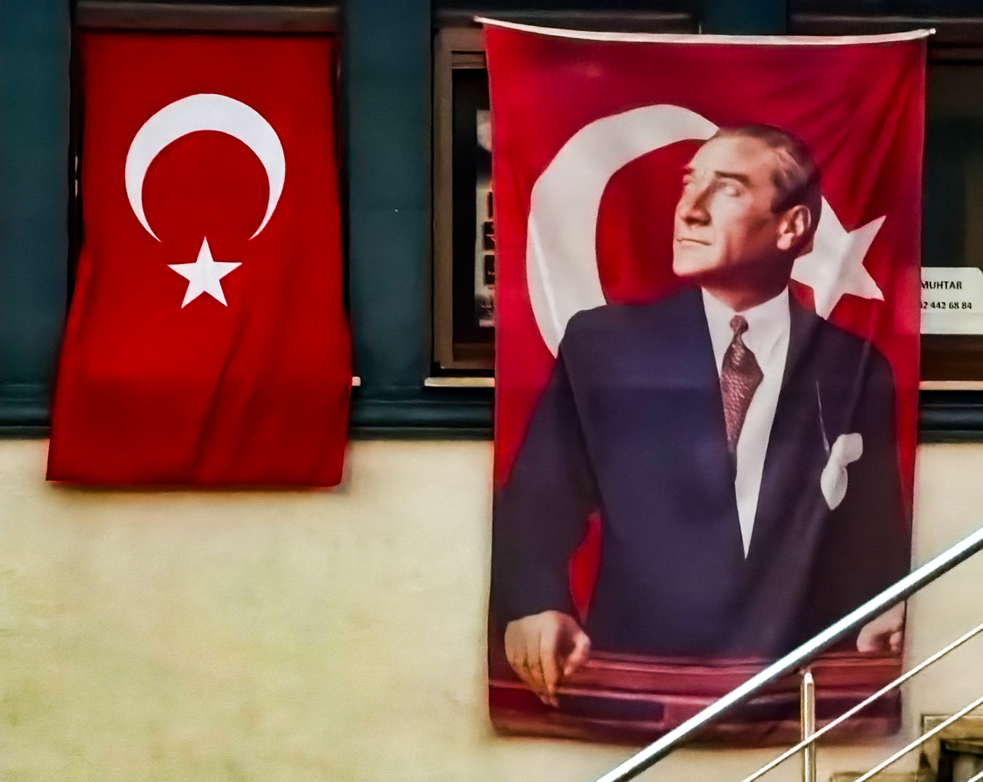 Sırıpınar: the mukhtar's office next to the mosque