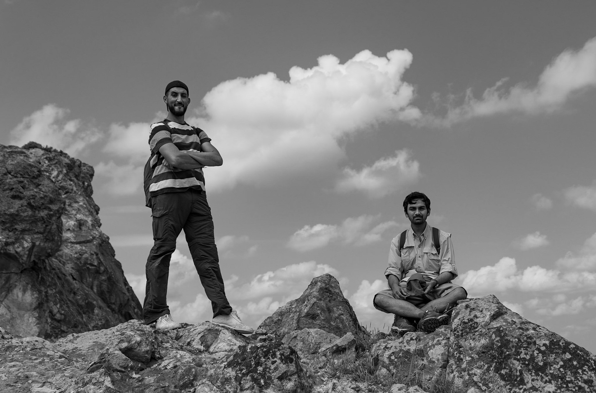 the headland east of Kurna abandoned quarry: hikers on the rocks