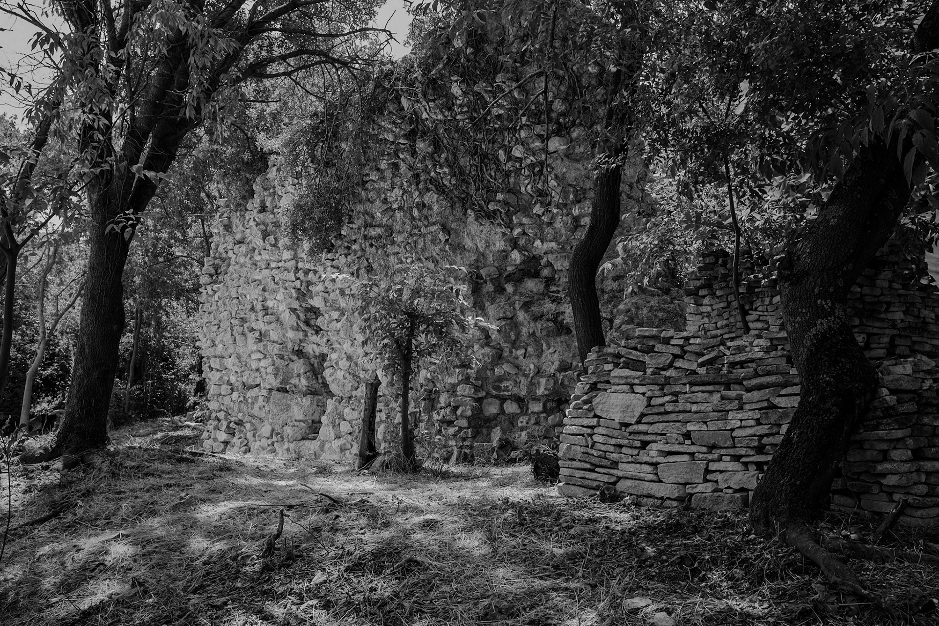 Bathonea (northern site): remnant of the town wall (I suppose)