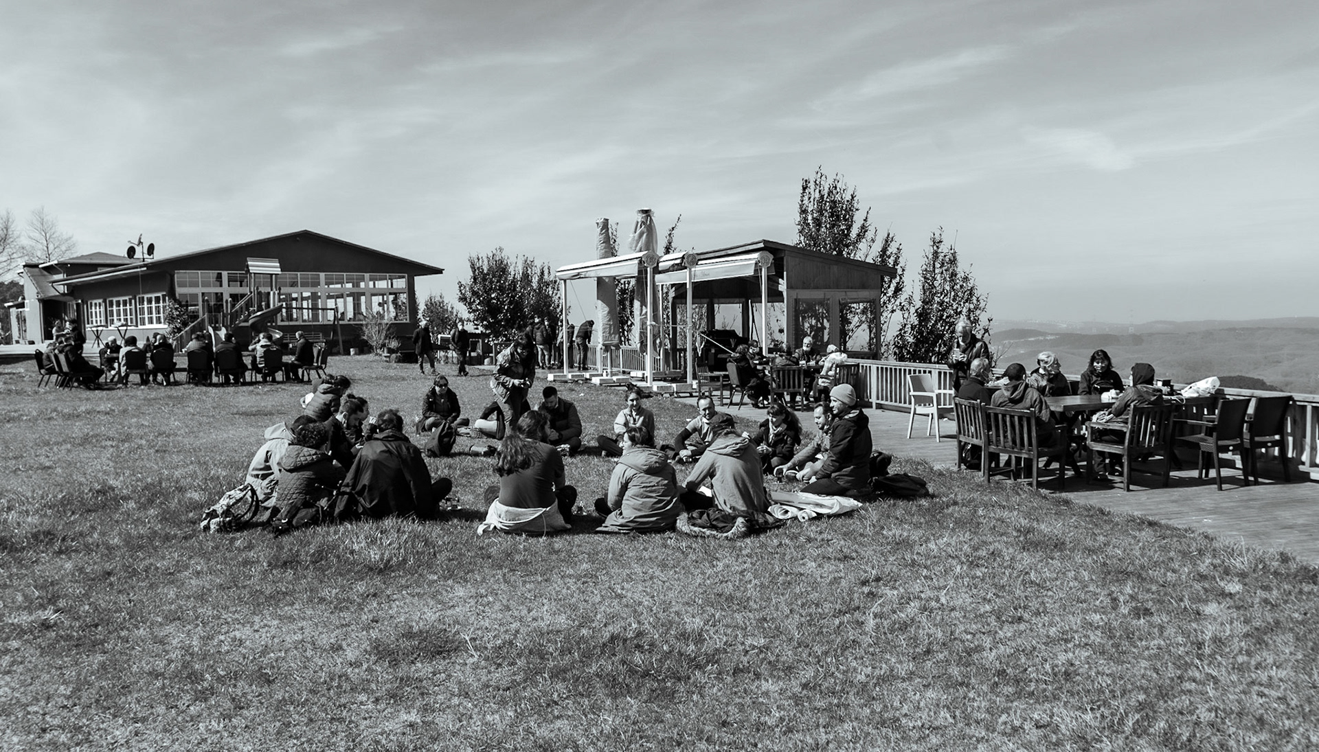 Toygar viewpoint: on the café terrace just west of the viewpoint