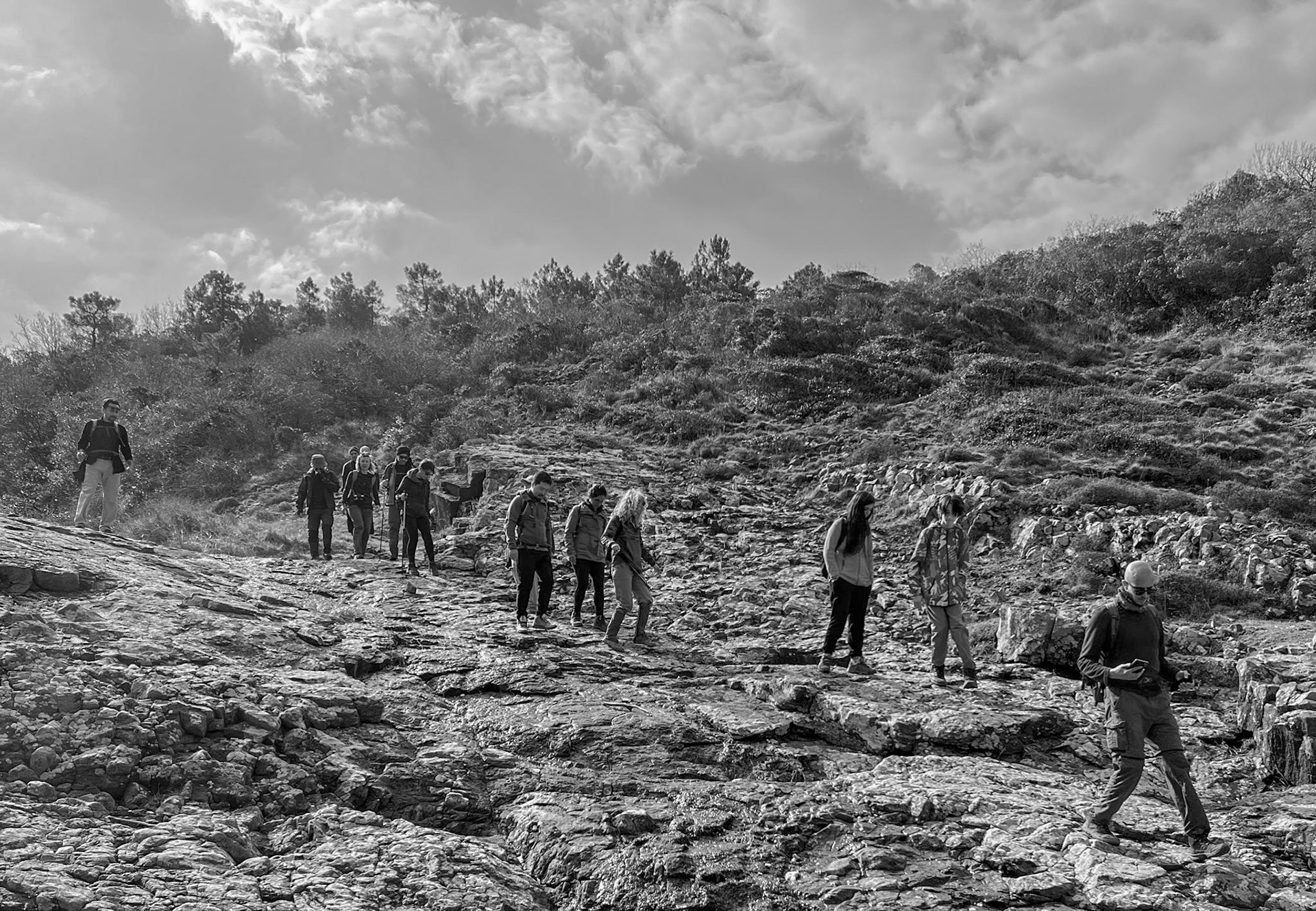 Anadolu Feneri descent:  coming to the stone beach